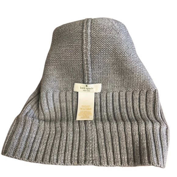 Kate Spade Baby It’s Cold Outside Gray Black Pom Winter Beanie Hat EUC HTF Viral - Picture 7 of 8